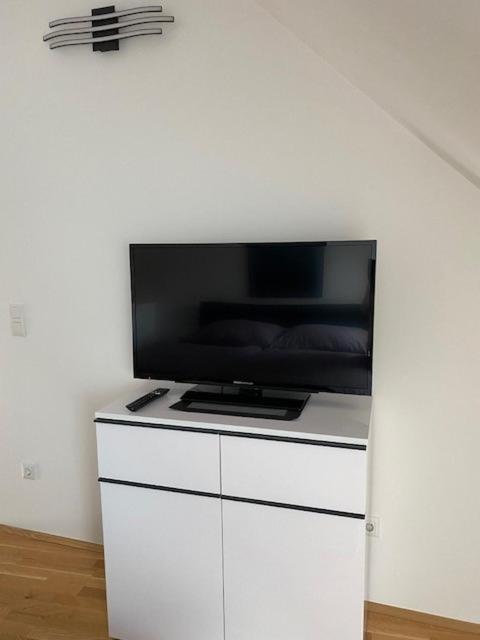 Paky Appartements 00316 莱塔河畔布鲁克 外观 照片